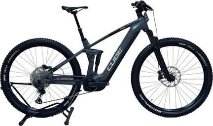 produit reconditionné . Cube Stereo Hybrid 140 HPC Race 750 Shimano XT 2024 . VTT électrique . Cube . très bon état